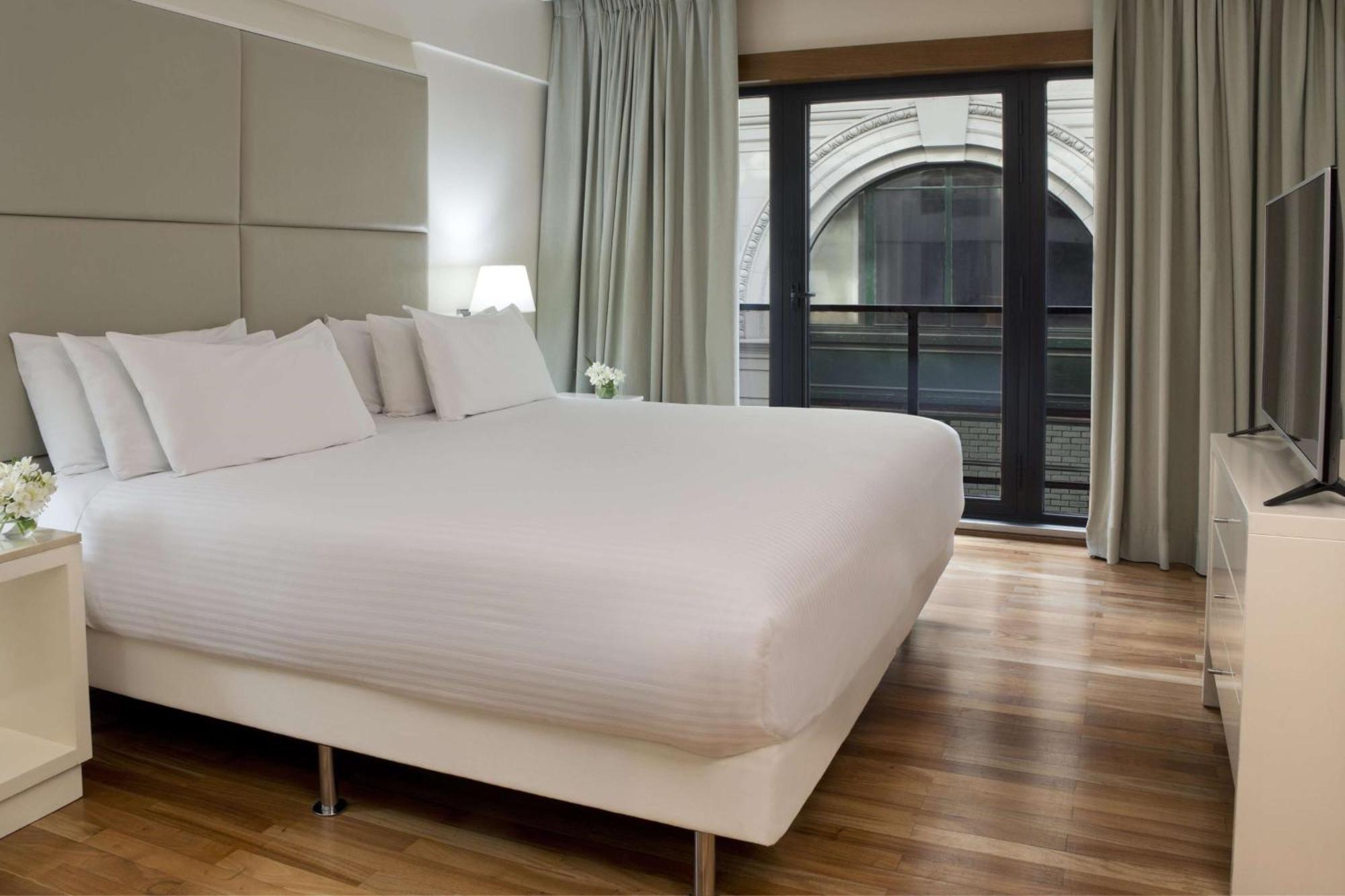 Nh Buenos Aires Florida Hotel Bagian luar foto