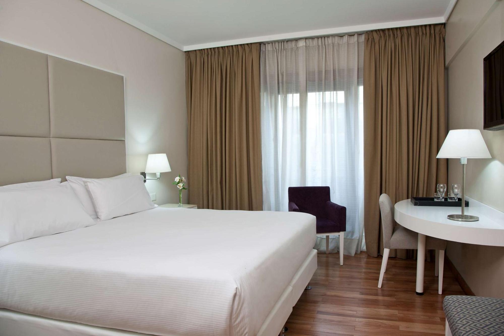 Nh Buenos Aires Florida Hotel Bagian luar foto
